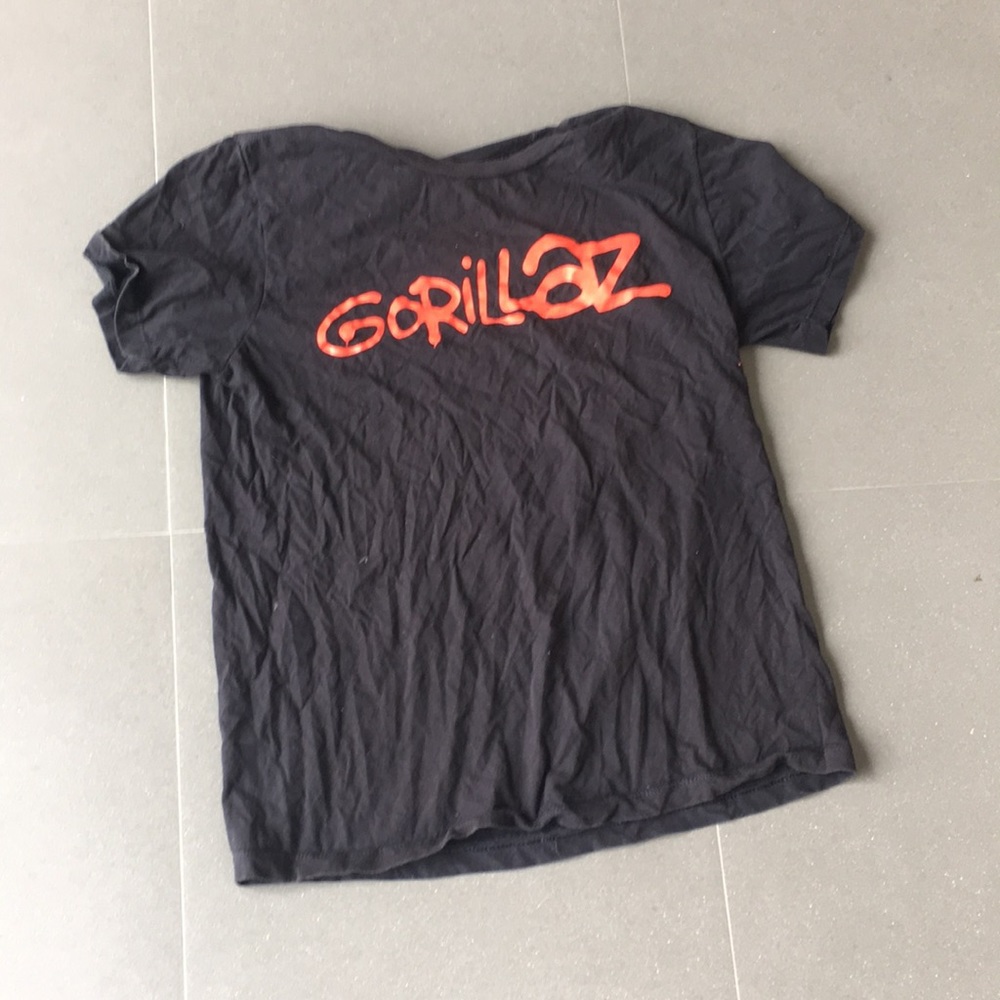 black gorillaz band t-shirt